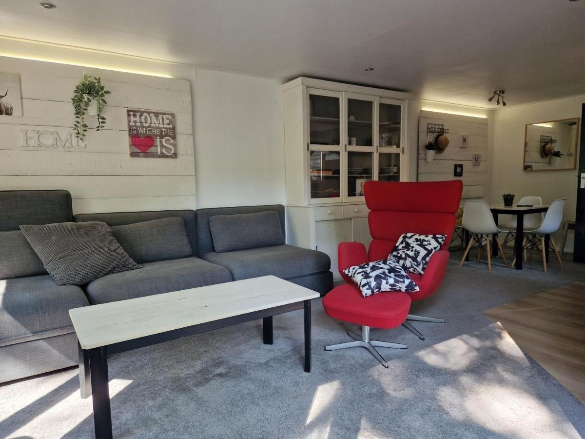 Heerlijk Huisje In Het Bos Op Chaletpark Kempenbos Diessen Extérieur photo