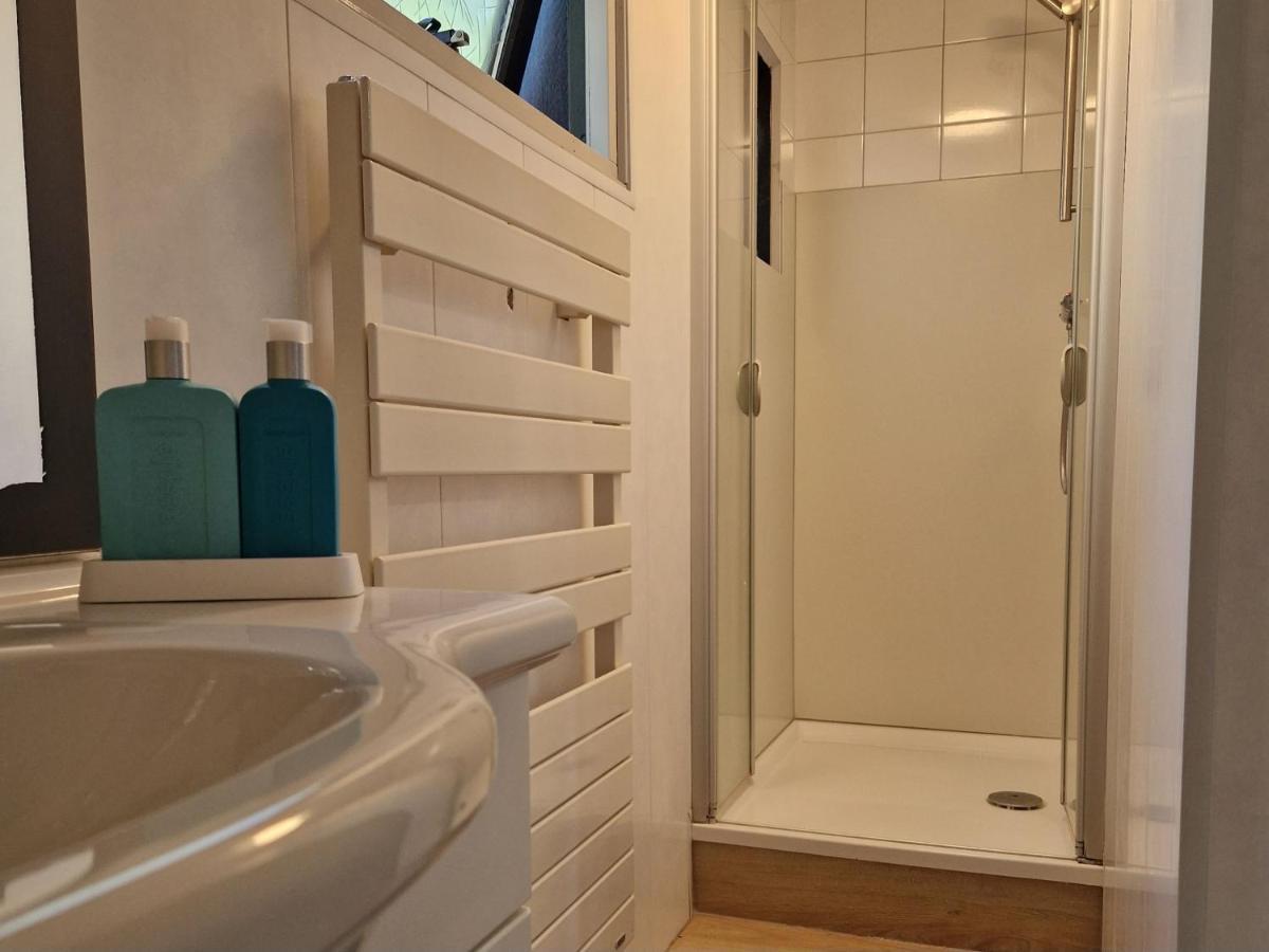 Heerlijk Huisje In Het Bos Op Chaletpark Kempenbos Diessen Extérieur photo